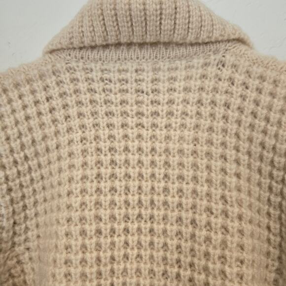 Vintage Gaeltarra Ireland Handloomed Aran Fisherman Cable Knit Cardigan - Small - Picture 4 of 12
